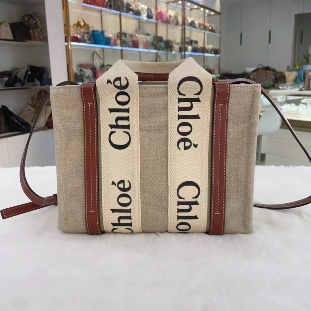 Chloé Woody beige canvas tote bag
